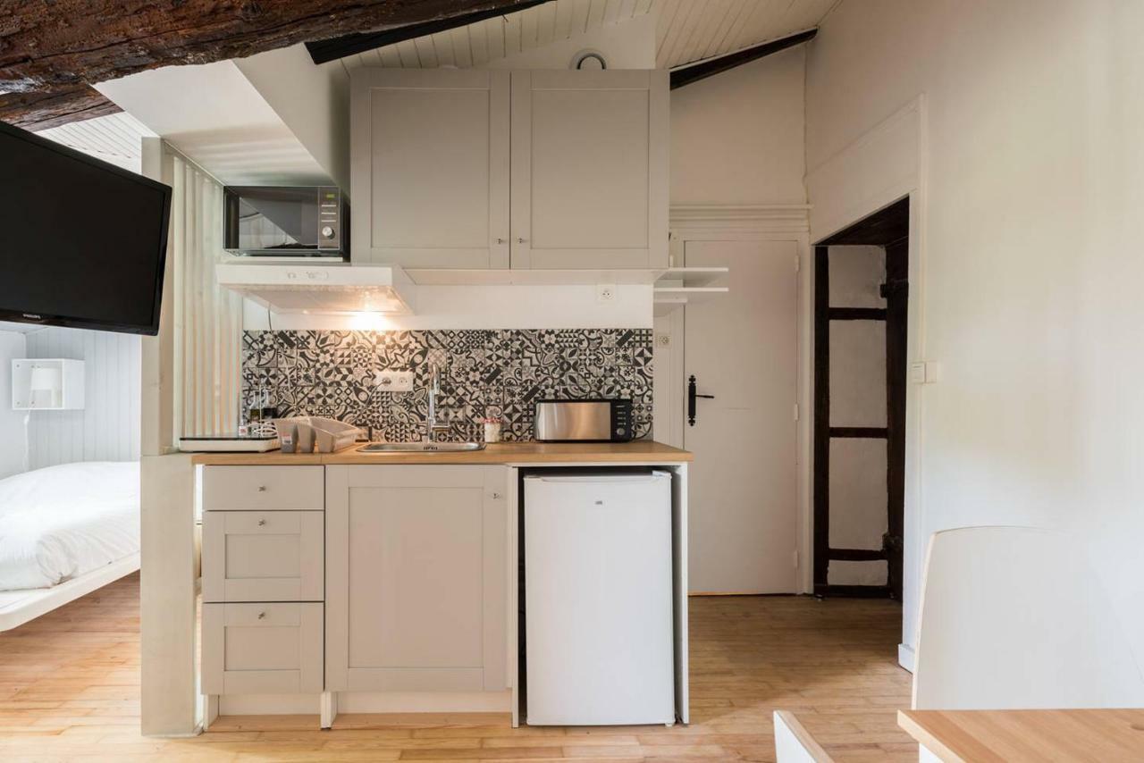 Sur Les Hauteurs Du Vieux Lyon Lião Exterior foto